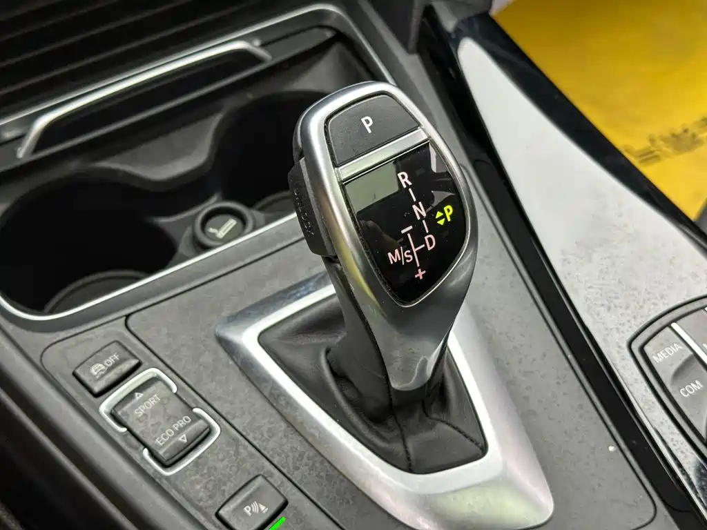 BMW 3 Series — миниатюра 9