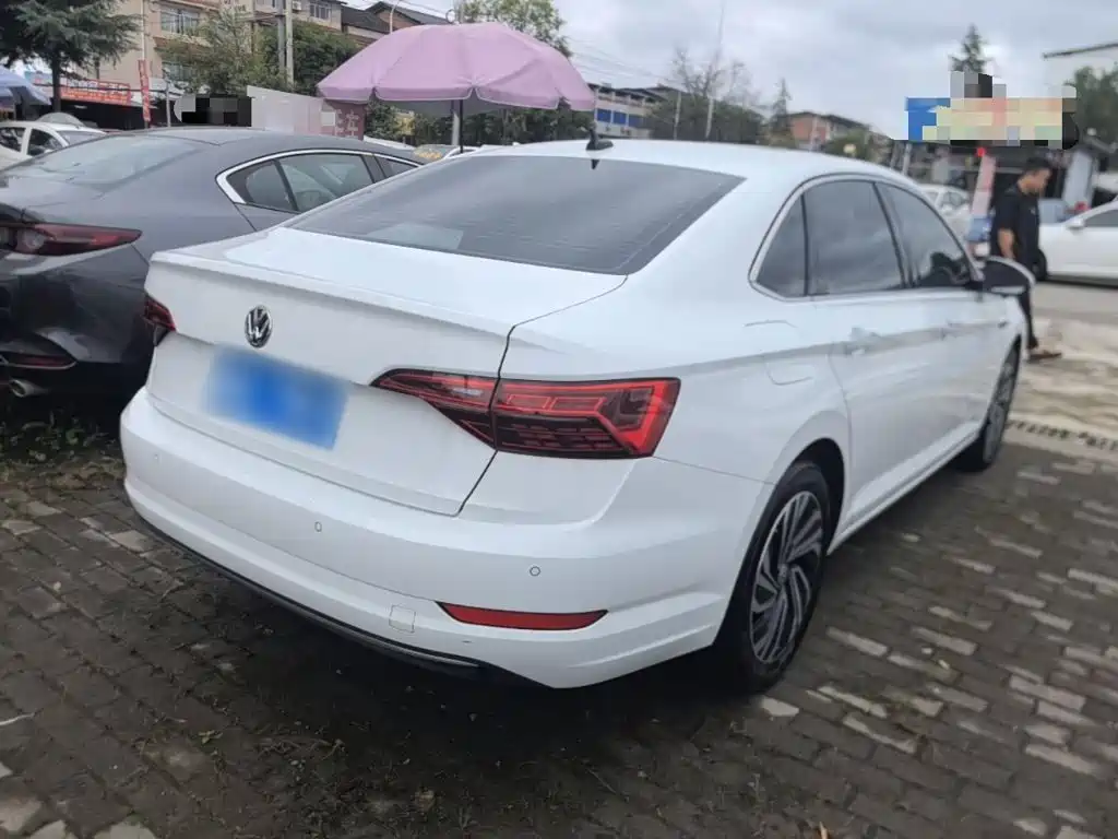 Volkswagen Sagitar — миниатюра 7