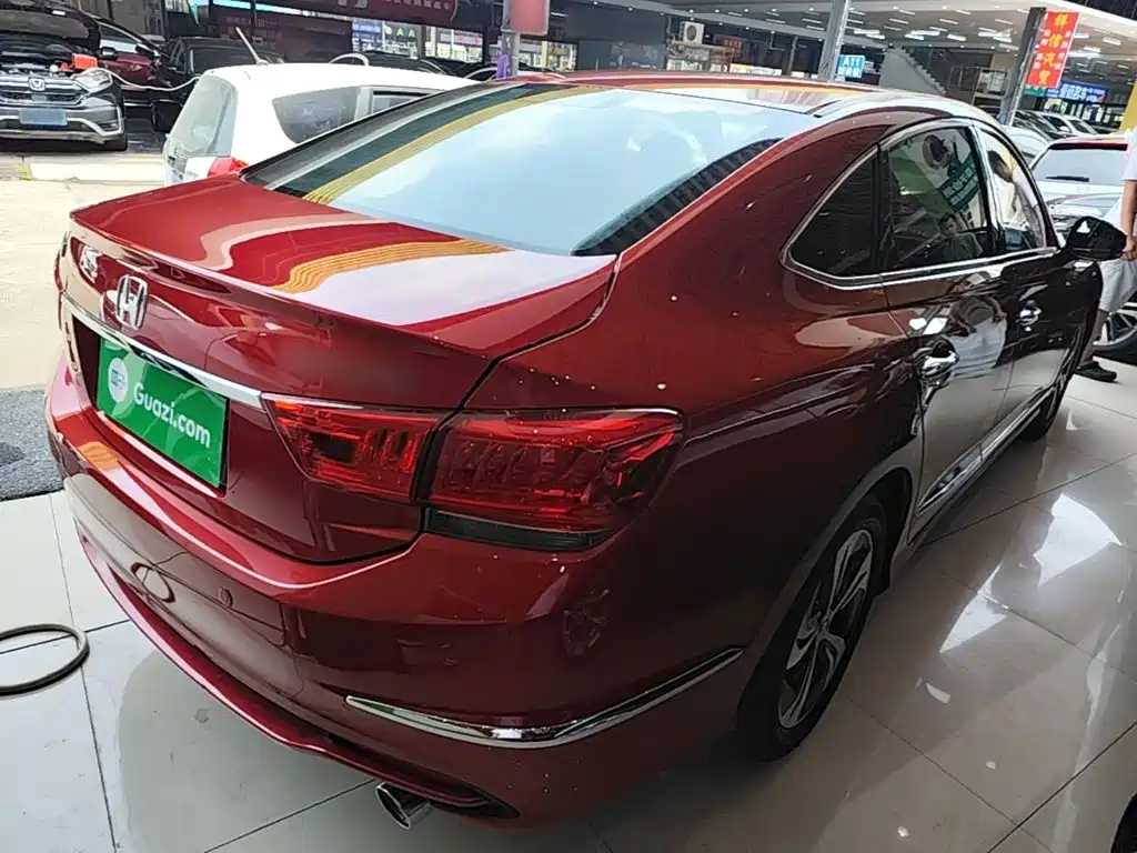 Honda Spirior 2015 2.4L Luxury