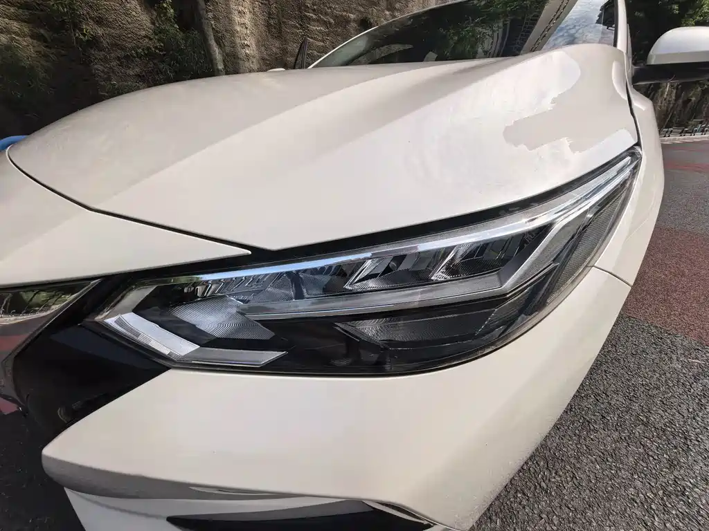 Nissan Sylphy — миниатюра 13
