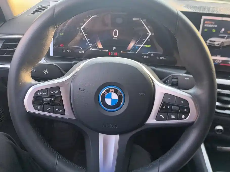 BMW i3 2023 — фото 15