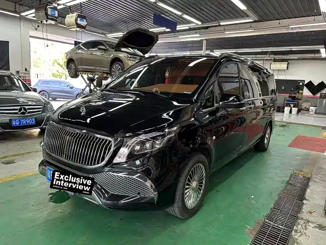 MERCEDES-BENZ VITO 2023