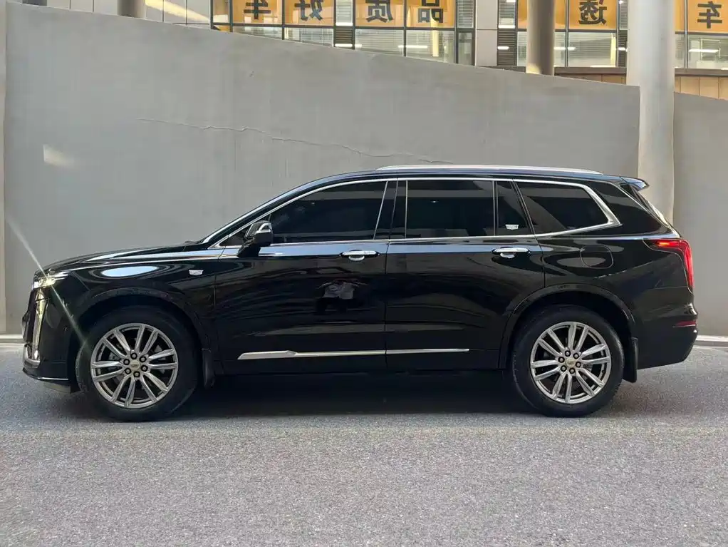Cadillac XT6 — миниатюра 3
