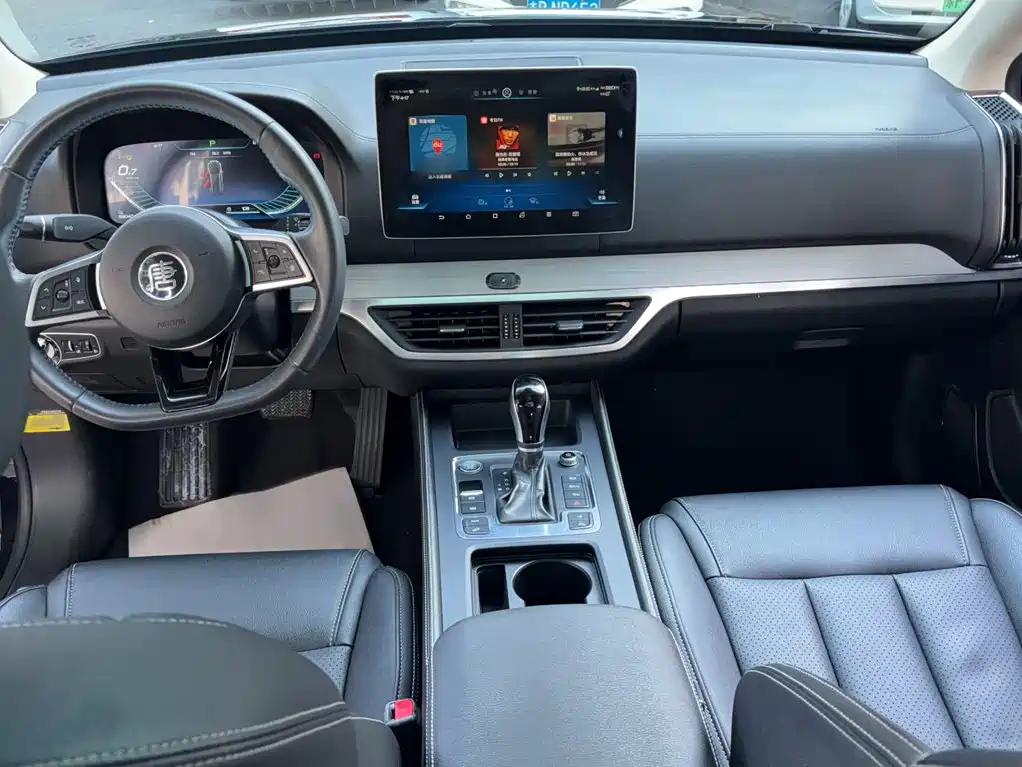 BYD Tang — миниатюра 14