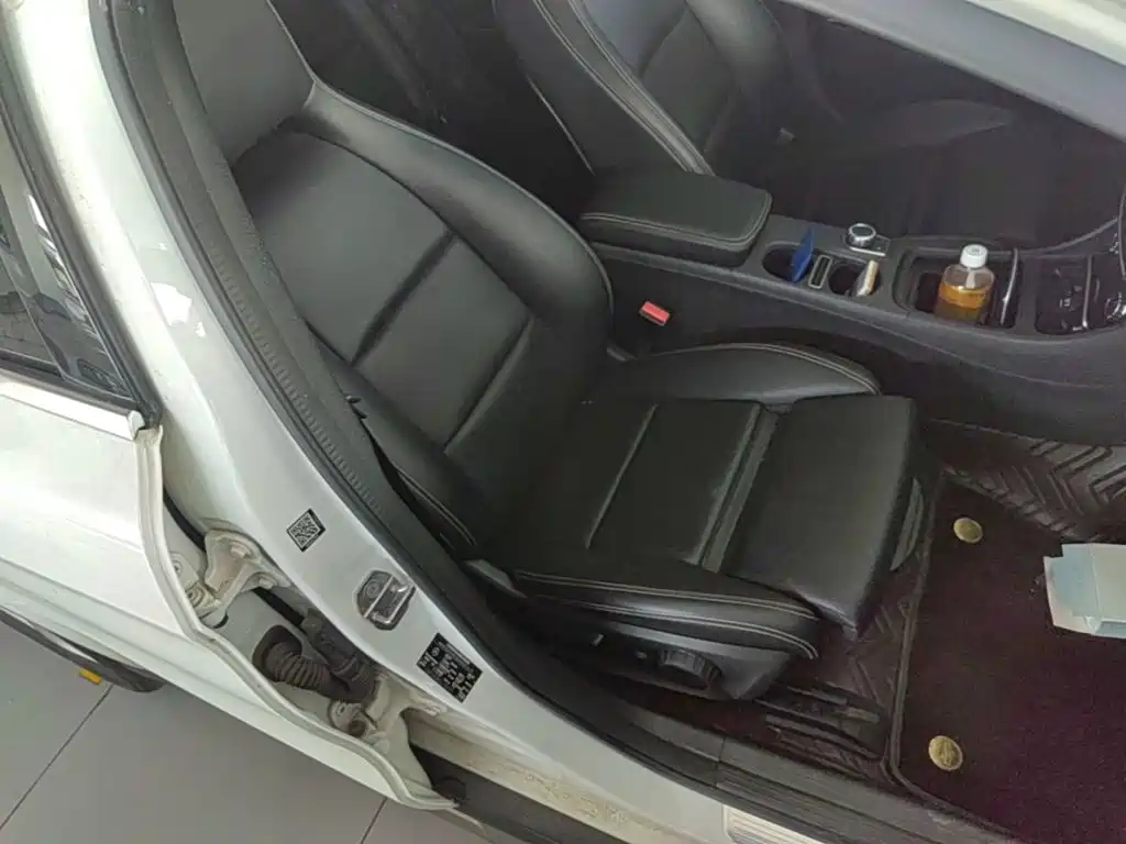 Mercedes-Benz GLA — миниатюра 25