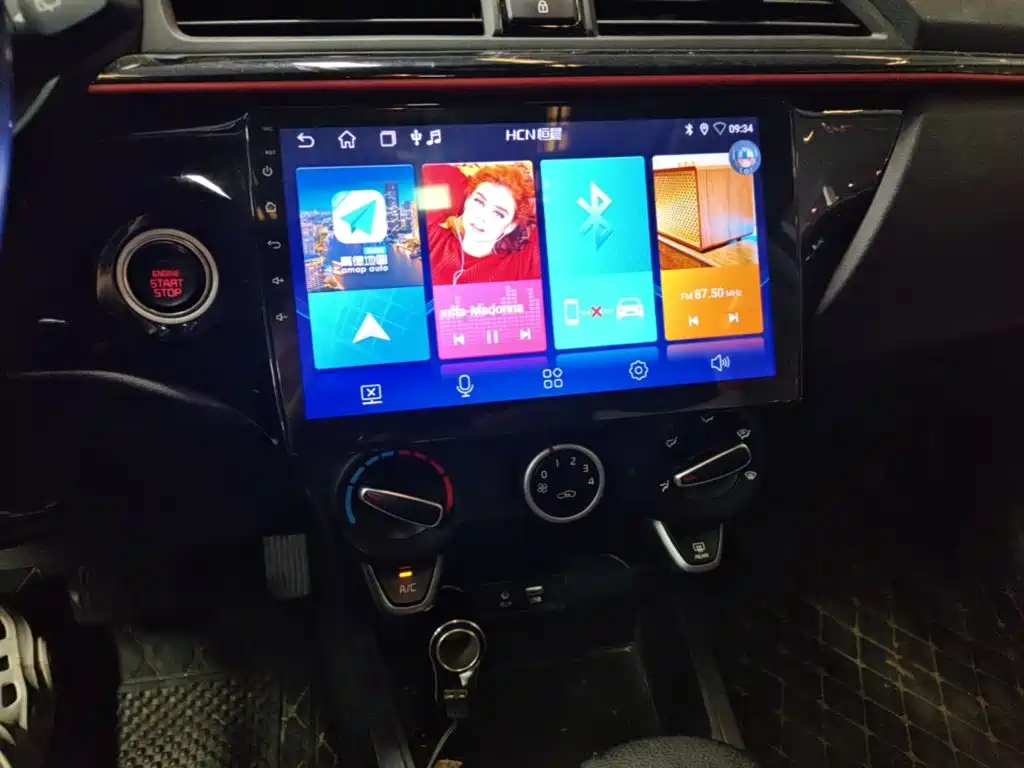 Kia KX Cross — миниатюра 13