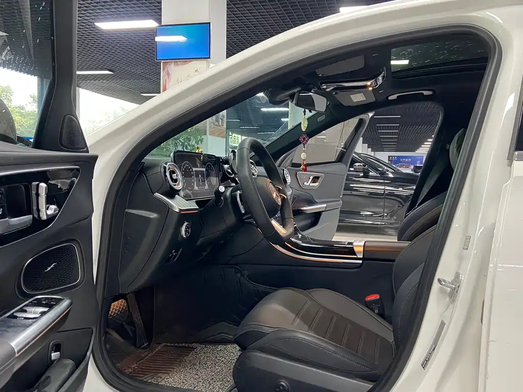 Mercedes-Benz C-Class C 2024 C 260 L Sport