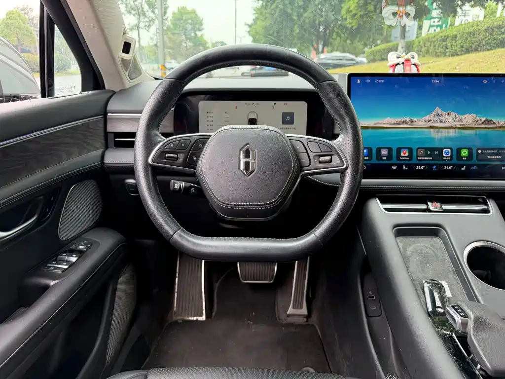 AITO AITO M5 — миниатюра 13