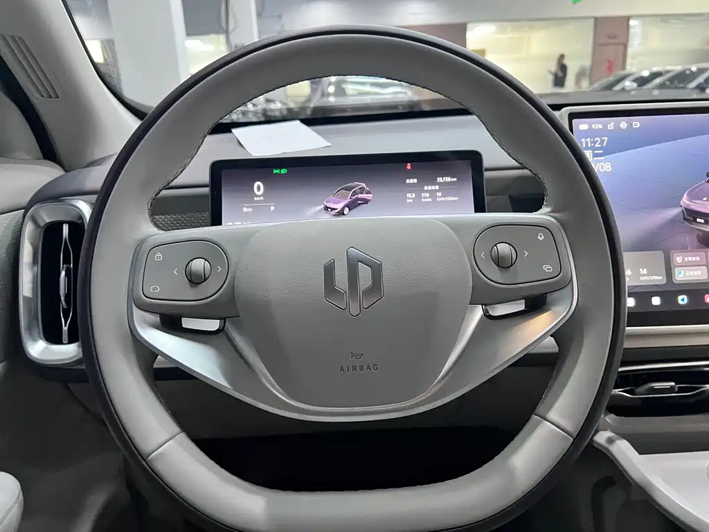 Leapmotor Leapmotor B10 — миниатюра 7
