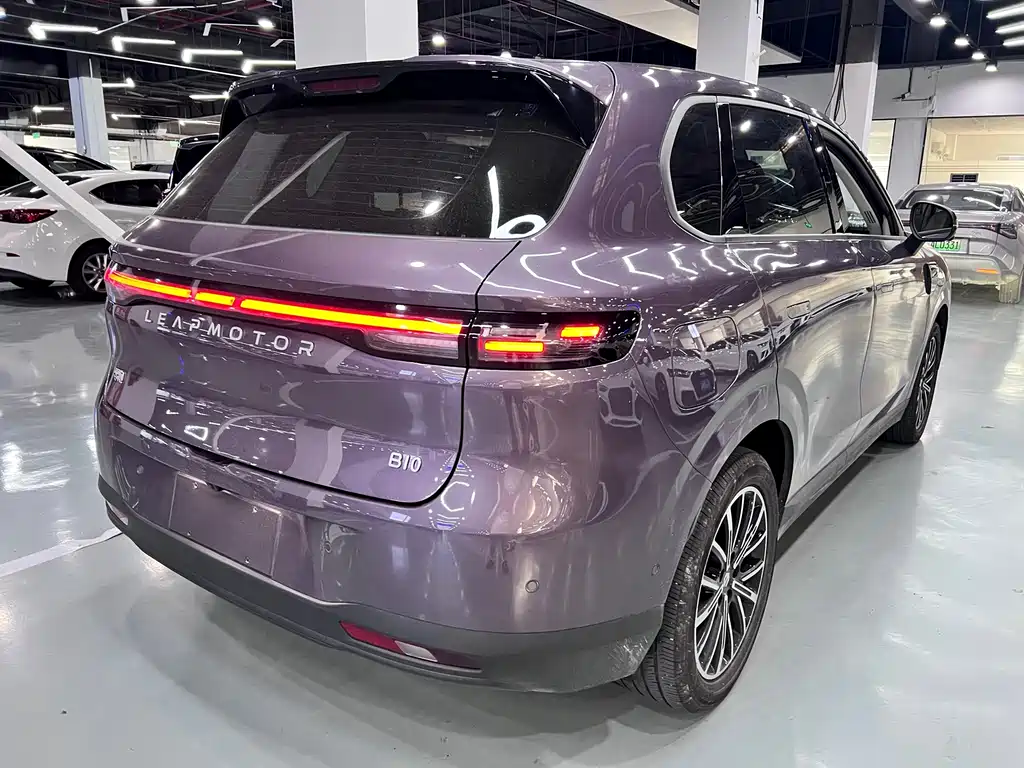 Leapmotor Leapmotor B10 — миниатюра 18