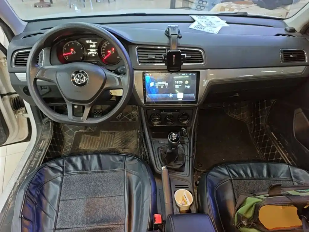 Volkswagen Lavida — миниатюра 10