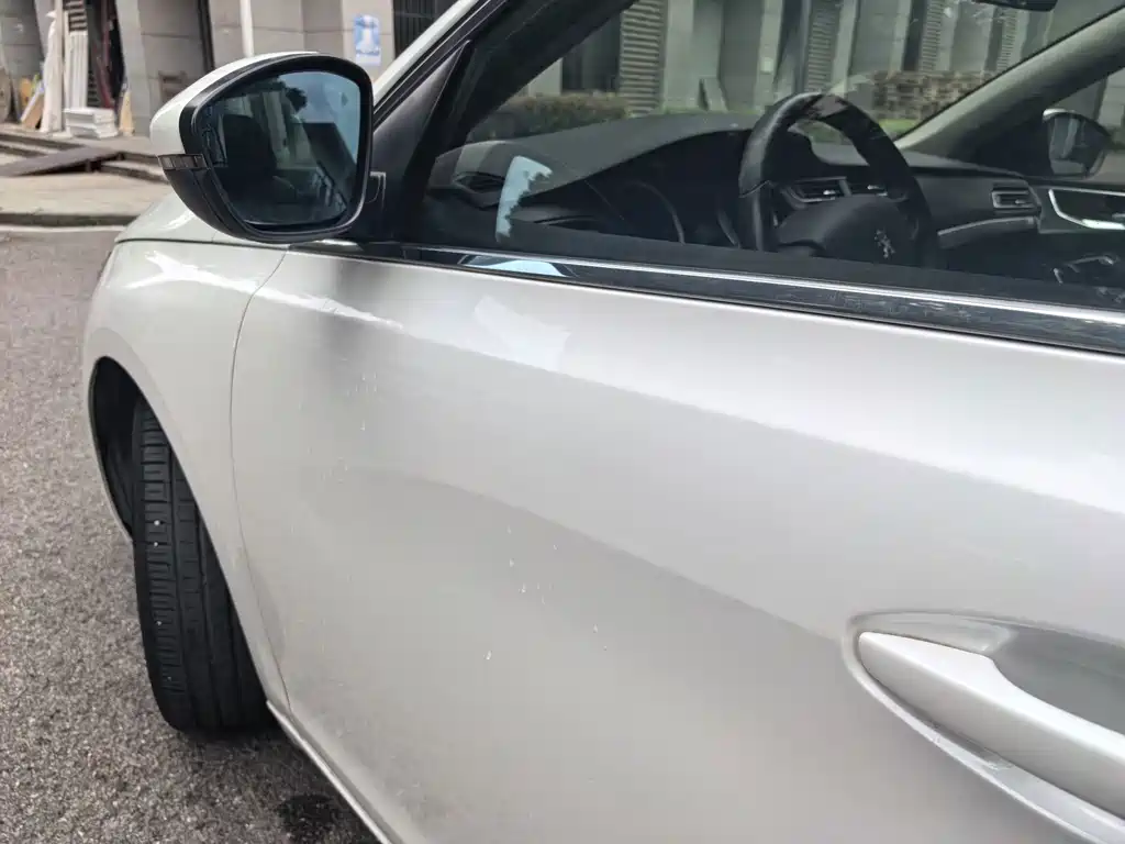 Peugeot 408 — миниатюра 6