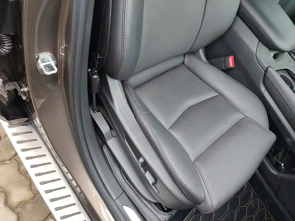 Cadillac XT5 — миниатюра 25