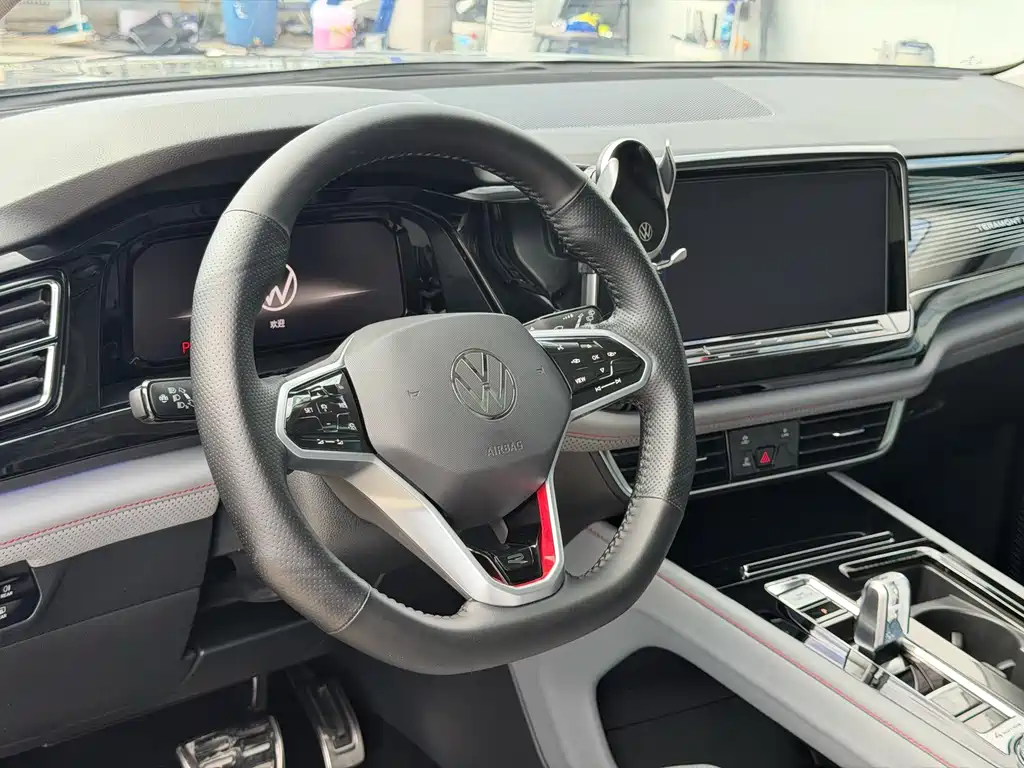 Volkswagen Teramont — миниатюра 8