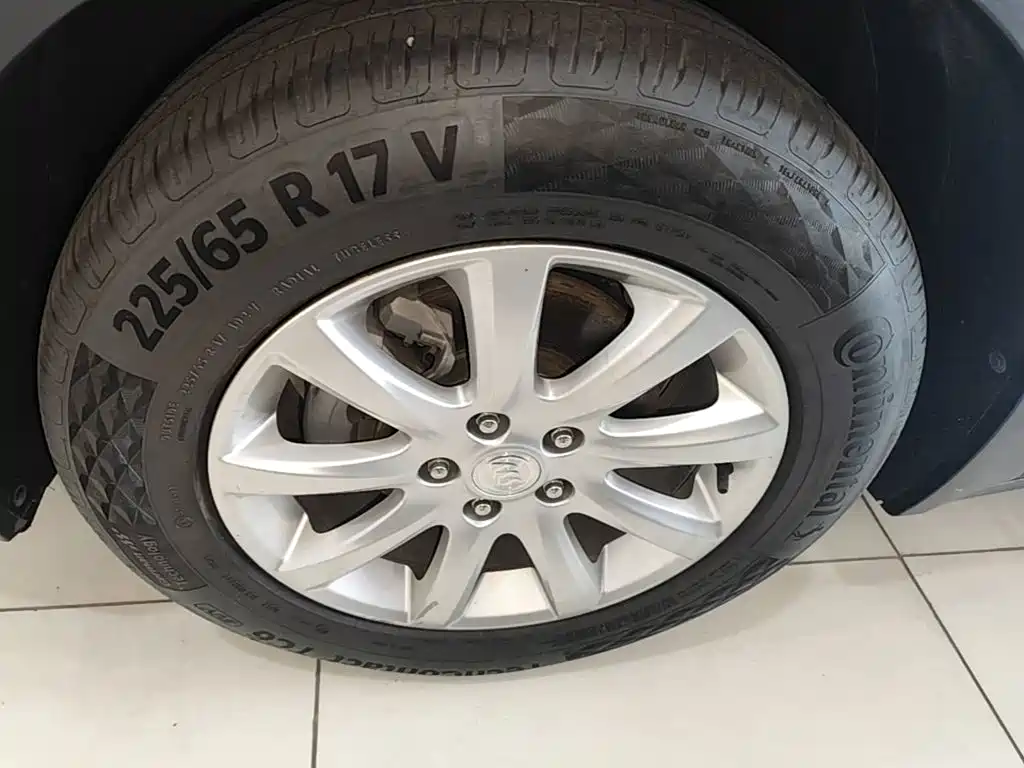 Buick Envision Plus — миниатюра 23