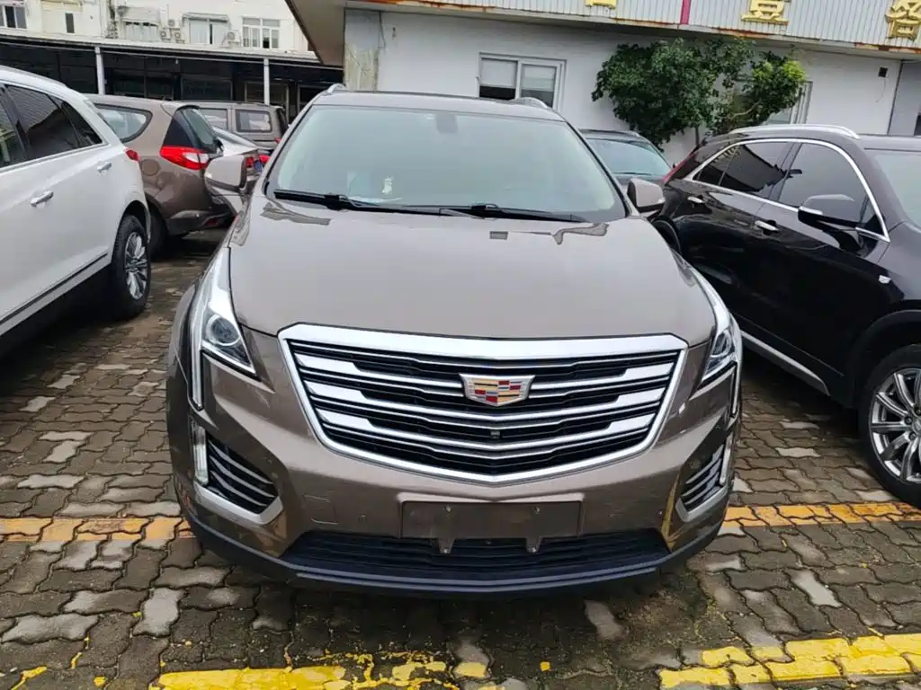 Cadillac XT5 — миниатюра 3