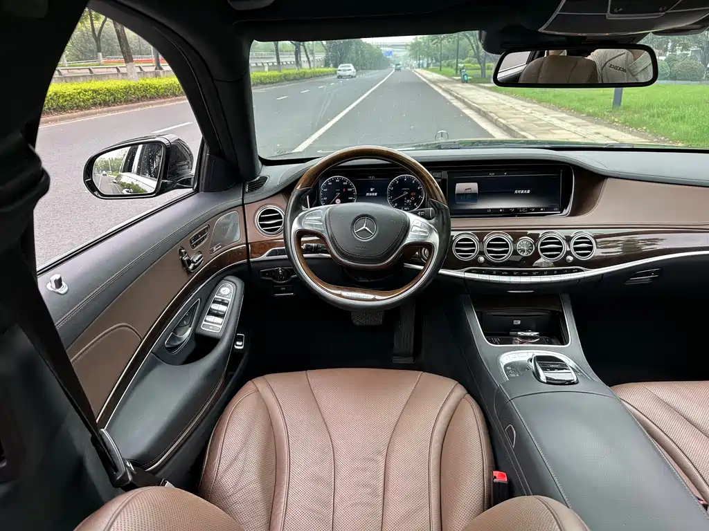 Mercedes-Benz Maybach S-Class S 2015 S 400 4MATIC