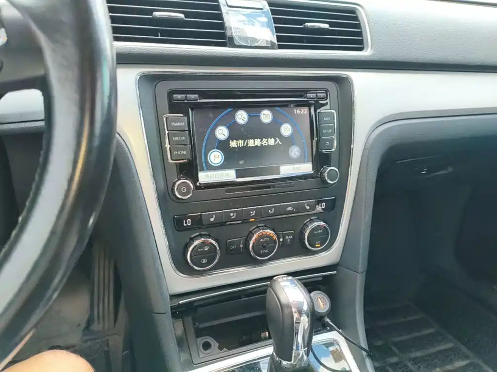 Volkswagen Passat — миниатюра 18