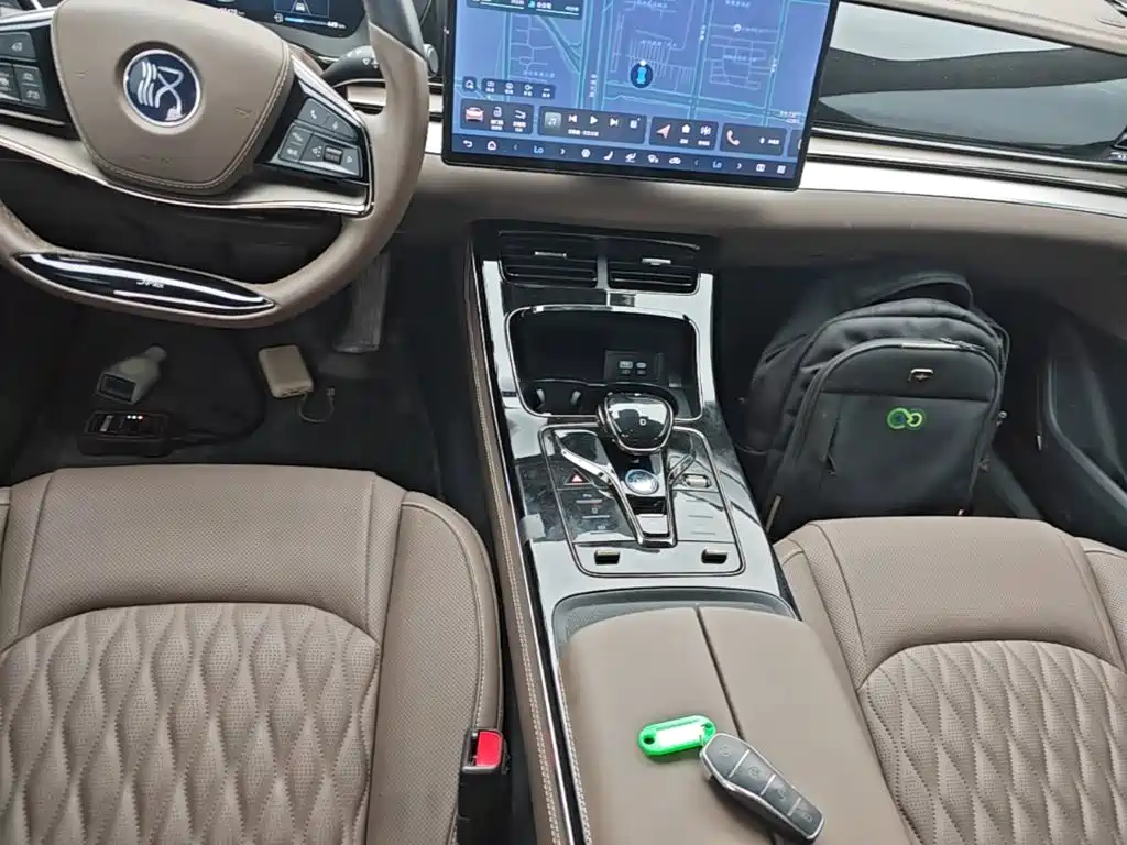 BYD Han — миниатюра 14