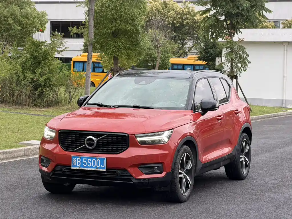 Volvo XC40