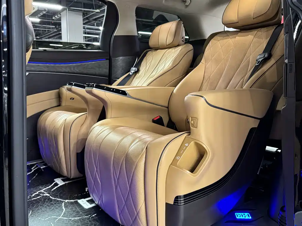Denza Denza D9 — миниатюра 15