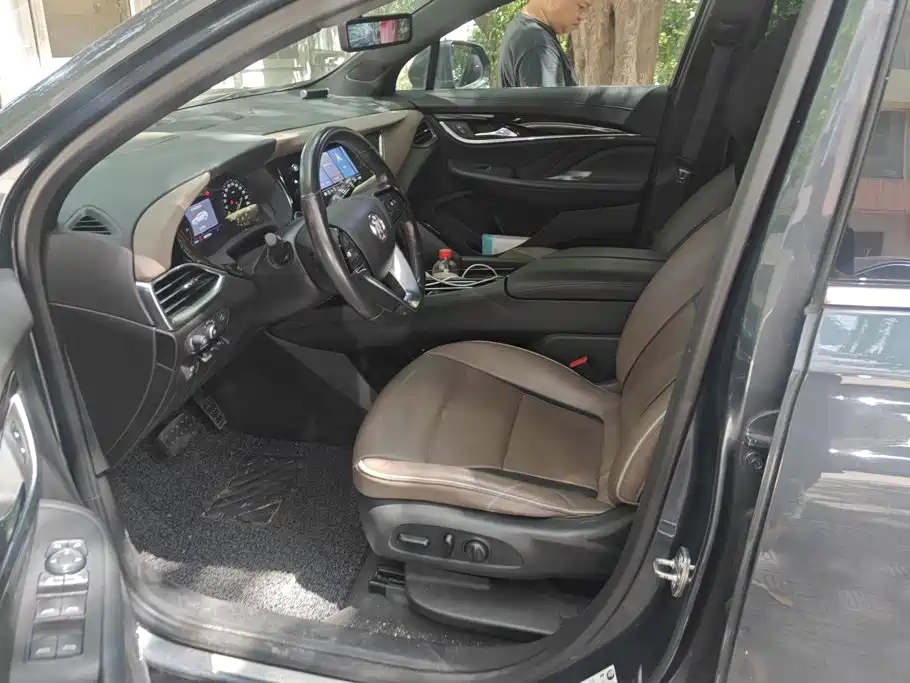 Buick Enclave — миниатюра 9
