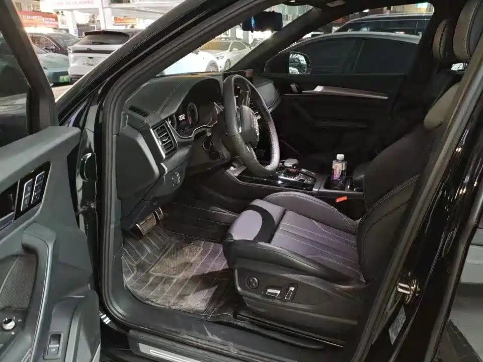 Audi Q5L — миниатюра 5