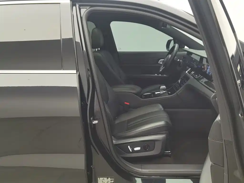 Li Auto Li ONE — миниатюра 23