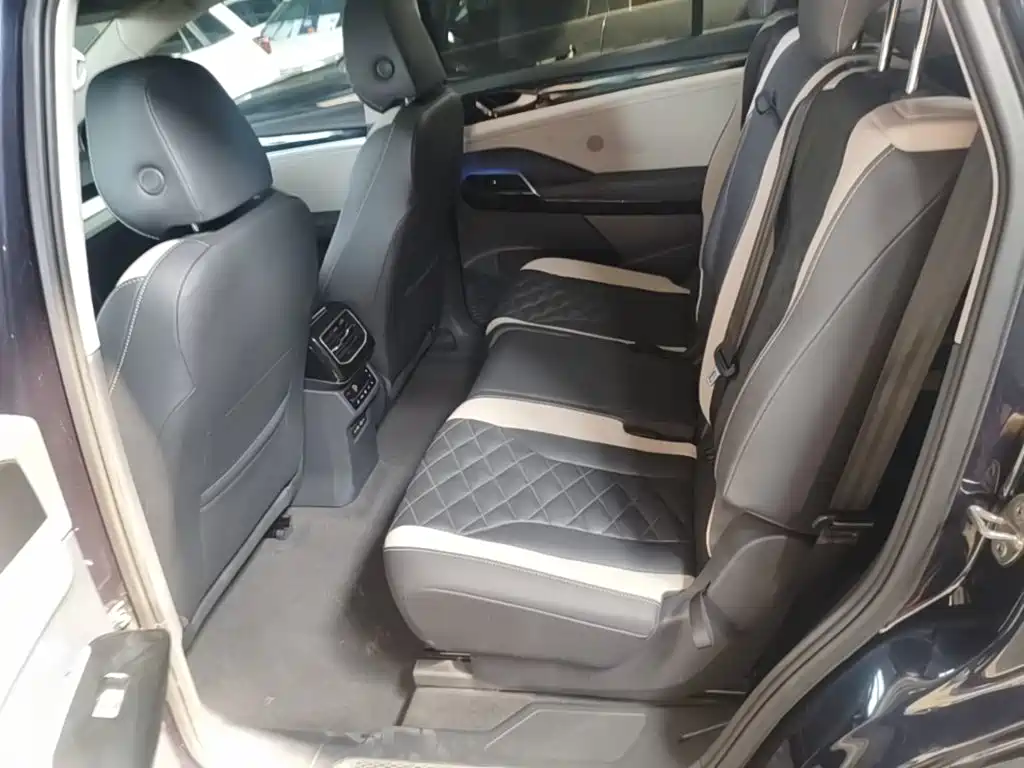 Volkswagen ID.6 Crozz — миниатюра 17