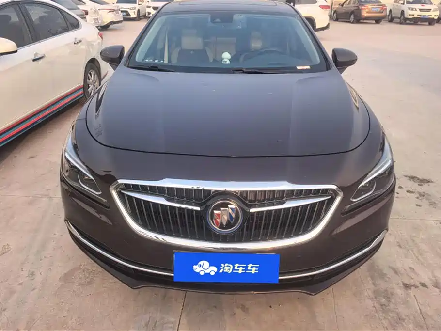 BUICK LACROSSE