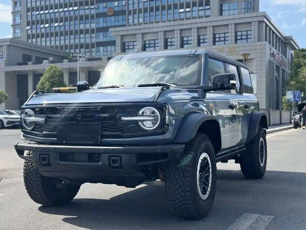 Ford Bronco