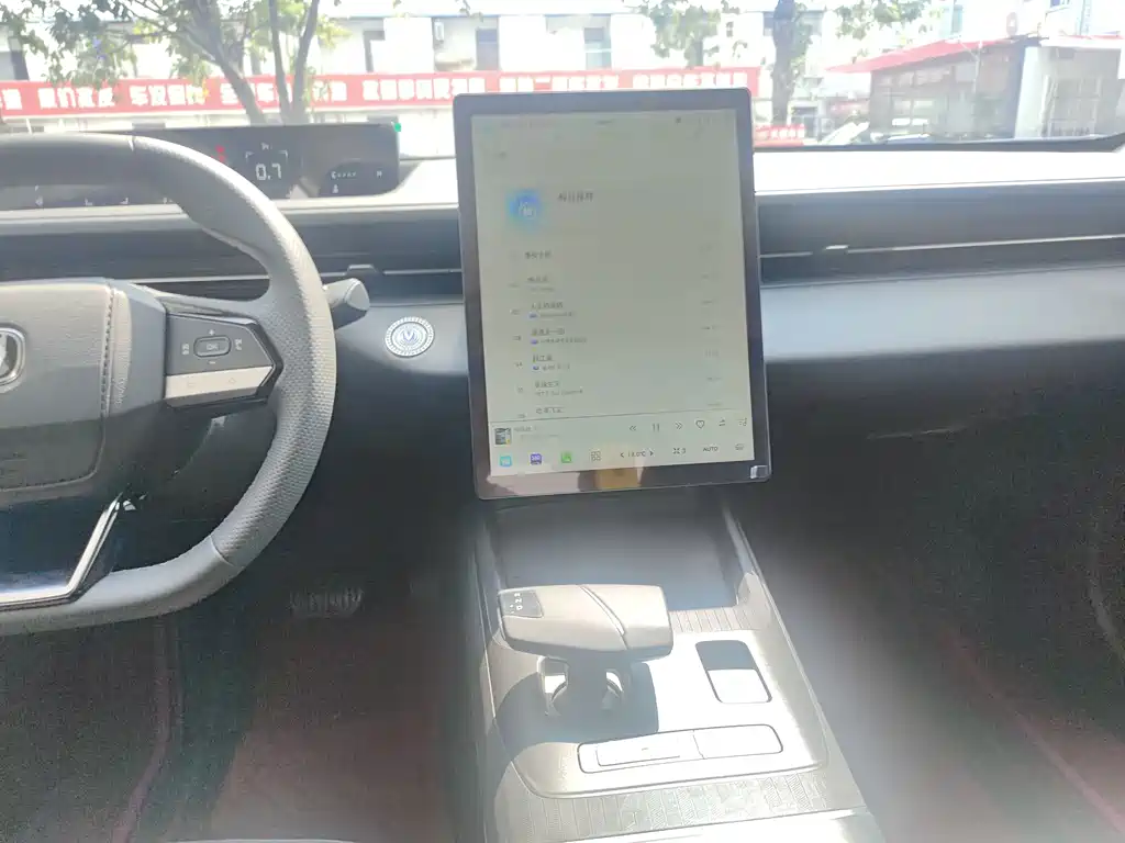 Changan Eado — миниатюра 9