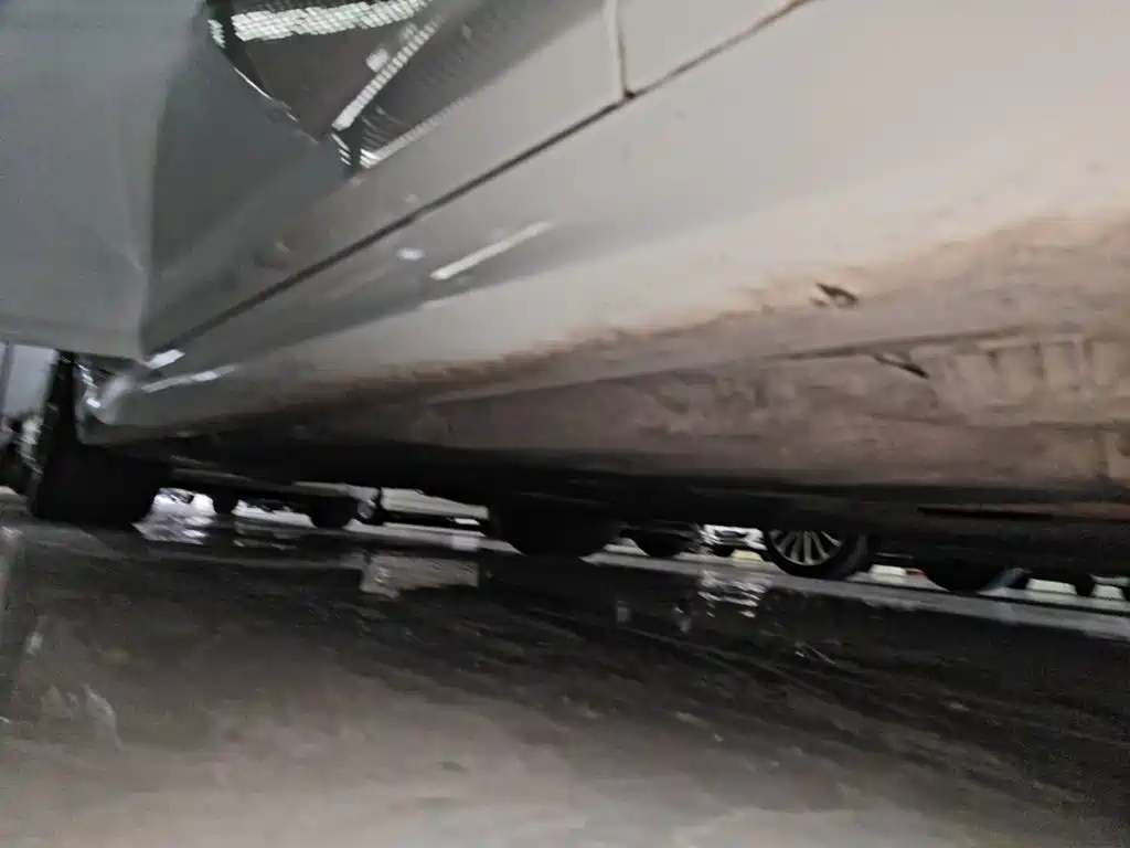 BMW 5 Series (Import) — миниатюра 21