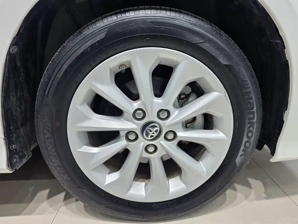 Toyota Corolla — миниатюра 9