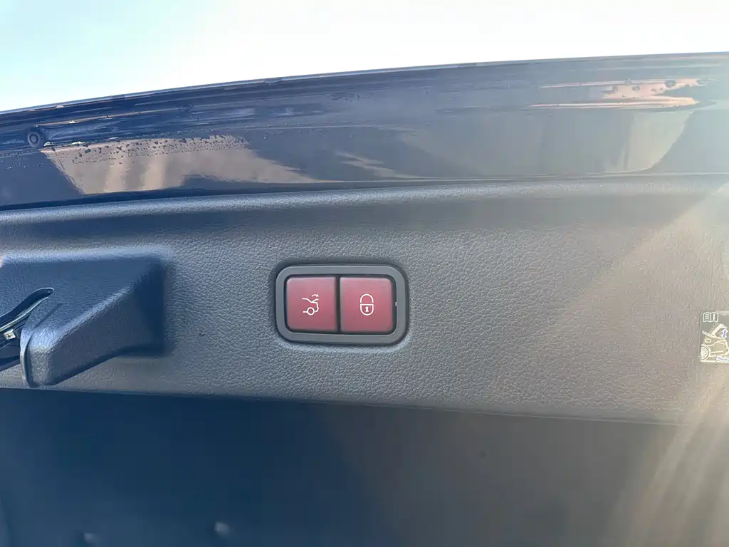 MERCEDES-BENZ MAYBACH S CLASS