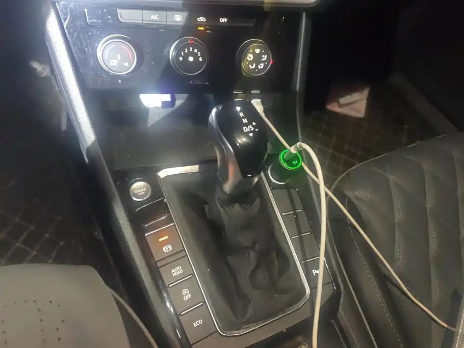 Volkswagen Sagitar — миниатюра 16