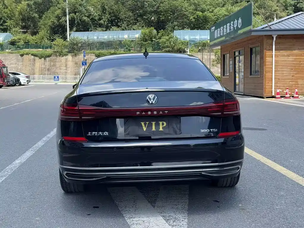 Volkswagen Passat — миниатюра 6