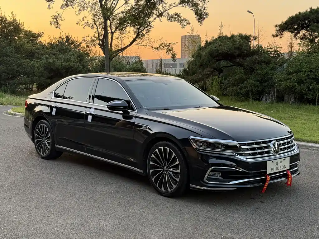Volkswagen Phideon — миниатюра 3