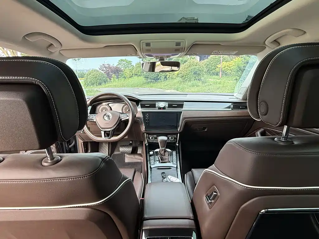 Volkswagen Phideon — миниатюра 7