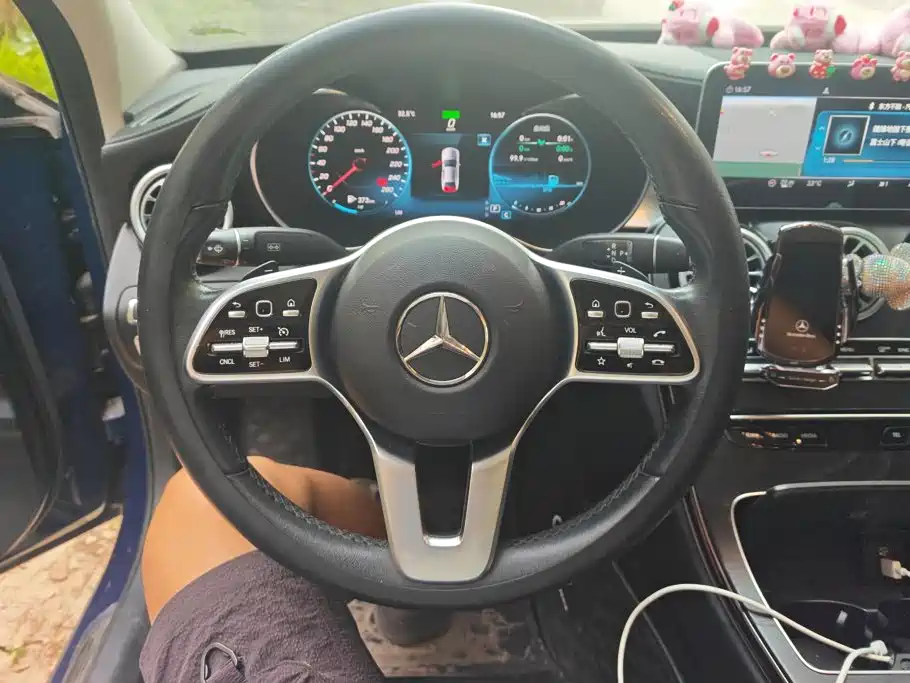 Mercedes-Benz C-Class — миниатюра 15