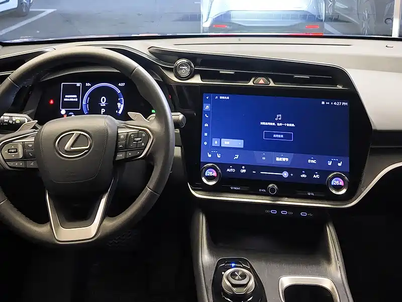 Lexus RZ — миниатюра 5
