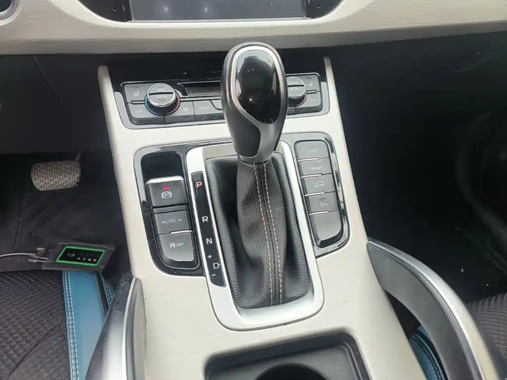Geely Boyue — миниатюра 14