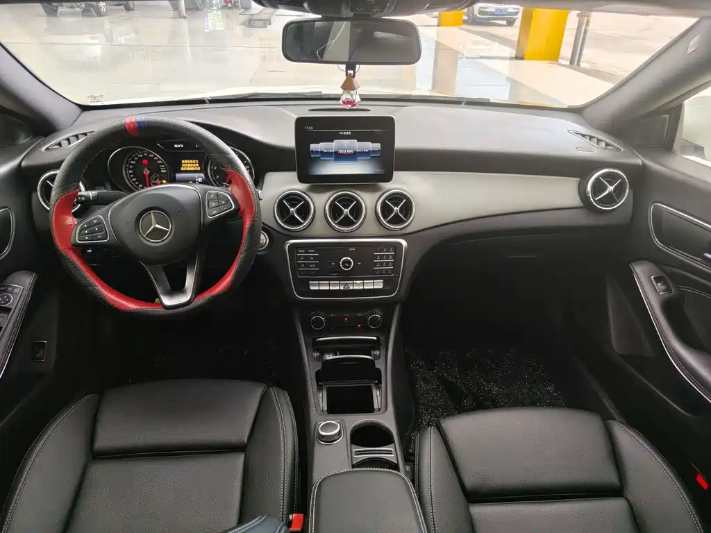Mercedes-Benz CLA (Import) — миниатюра 6