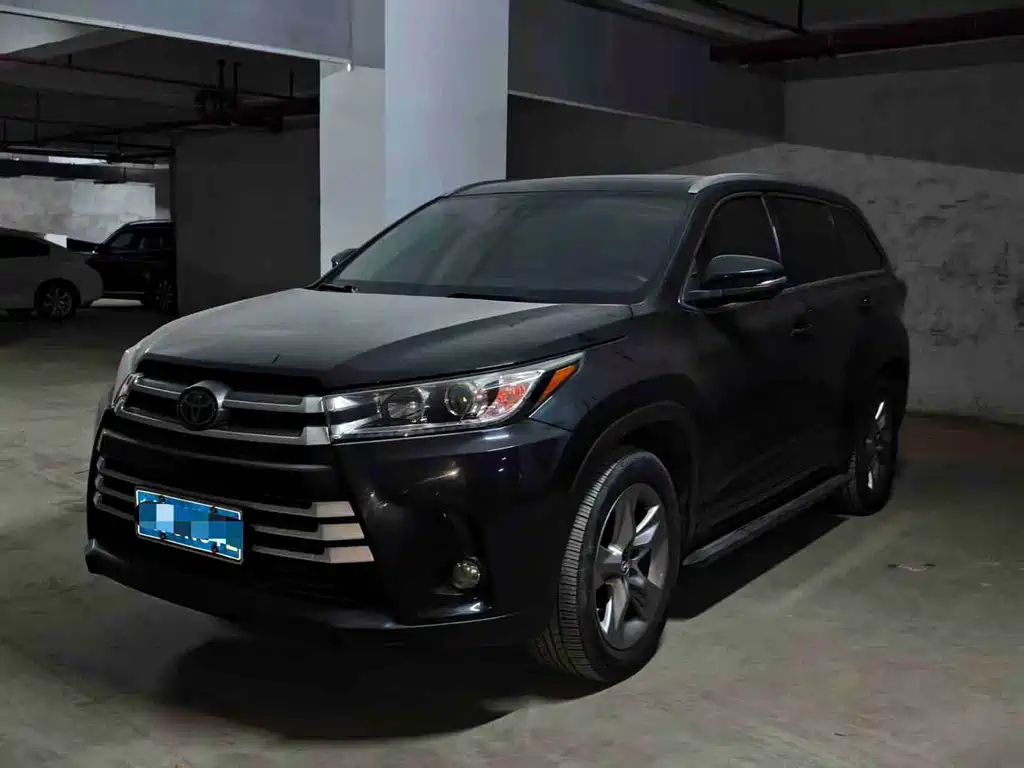 Toyota Highlander 2020