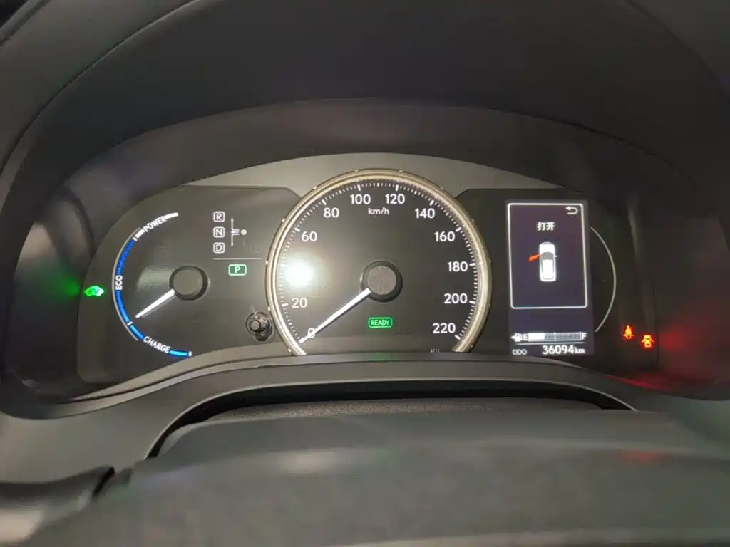 Lexus CT — миниатюра 12
