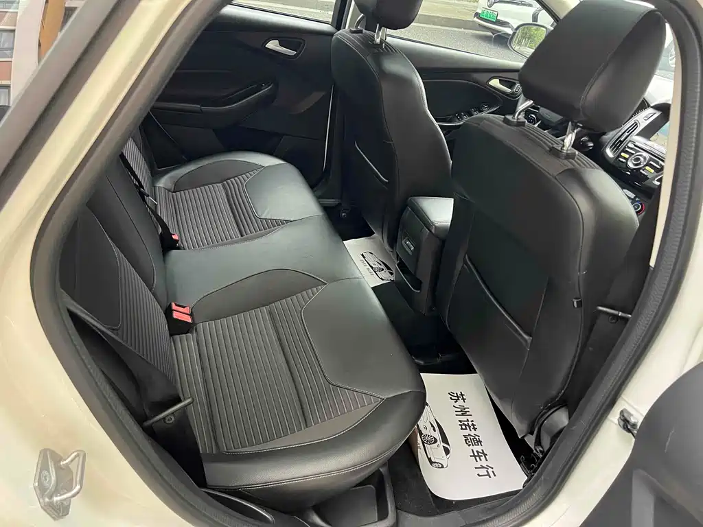 Ford Focus — миниатюра 13