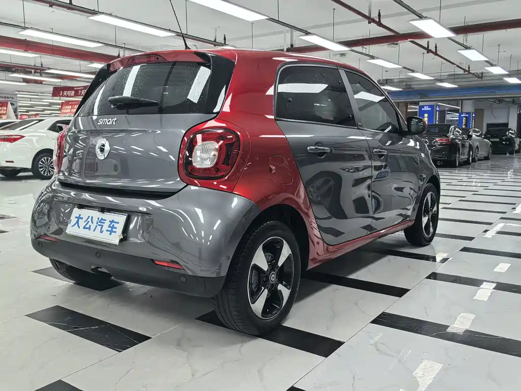 smart Smart Forfour — миниатюра 12