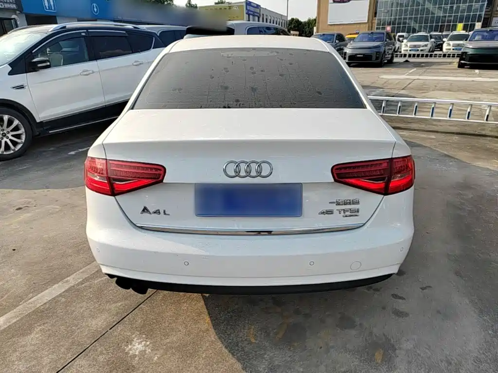 Audi A4L — миниатюра 6