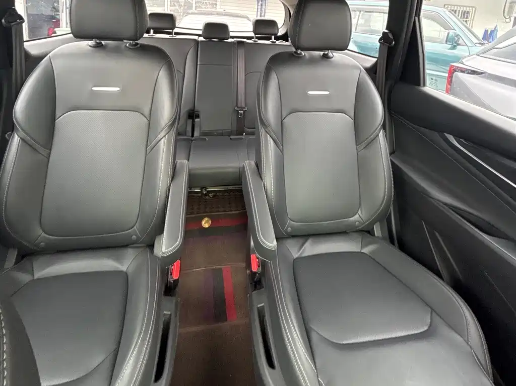 SAIC MAXUS CHASE G50