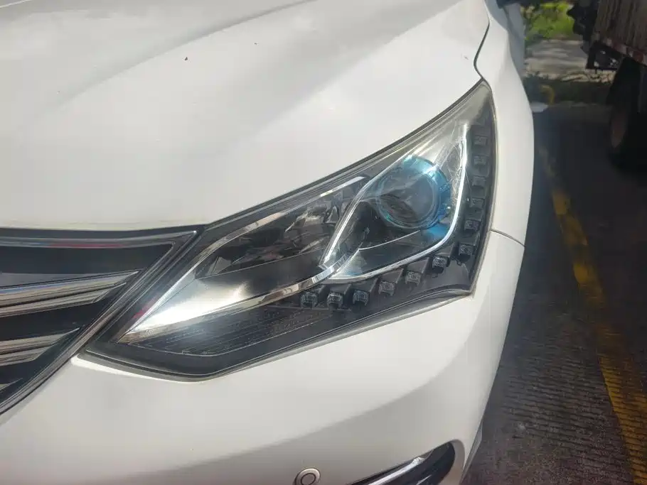 BYD Song — миниатюра 5